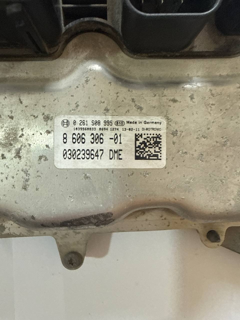 BMW F10 F11 F20 F30 X3 F25 DME Engine Controll Unit 8606306 8606777