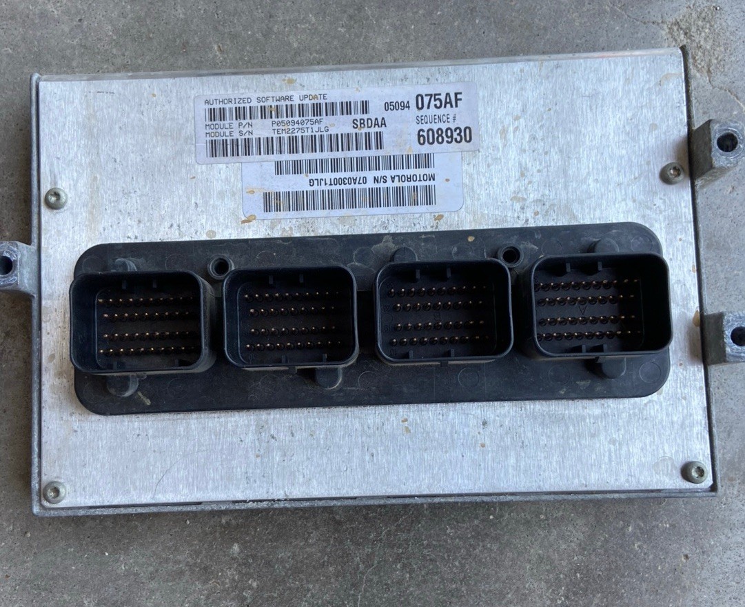 2006 Dodge Durango HEMI 5.7L A/T PCM ECU ECM Engine Control Unit P05094075Af