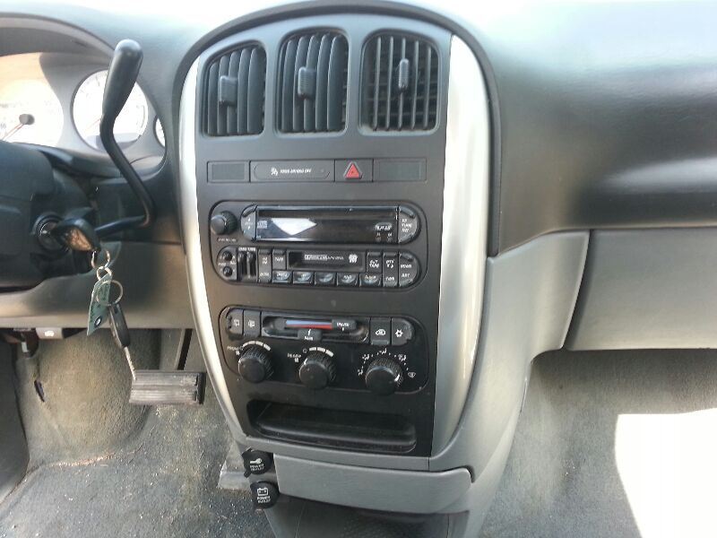 Chassis ECM Multifunction Fits 06-07 CARAVAN 1551191