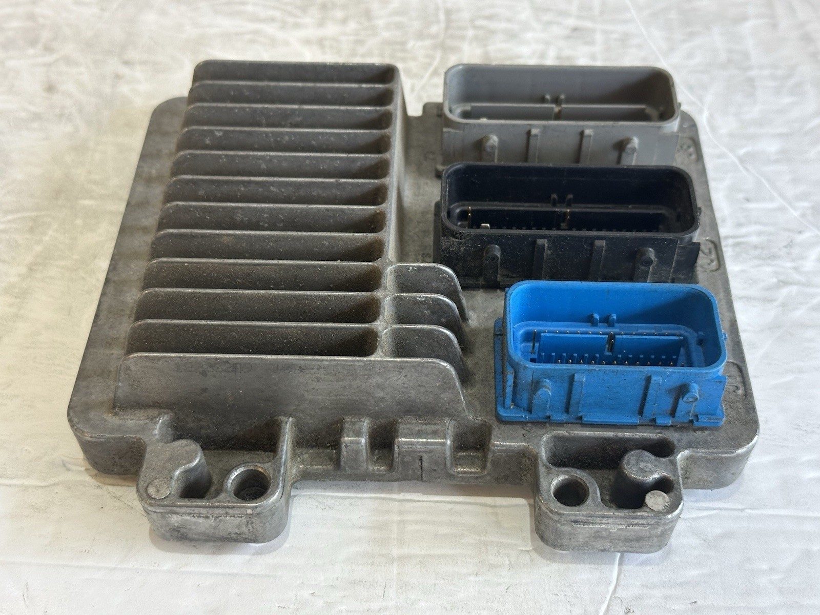 2007 Saturn ION 2.2L ECU ECM Engine Control Computer OEM 12611966 YPDT