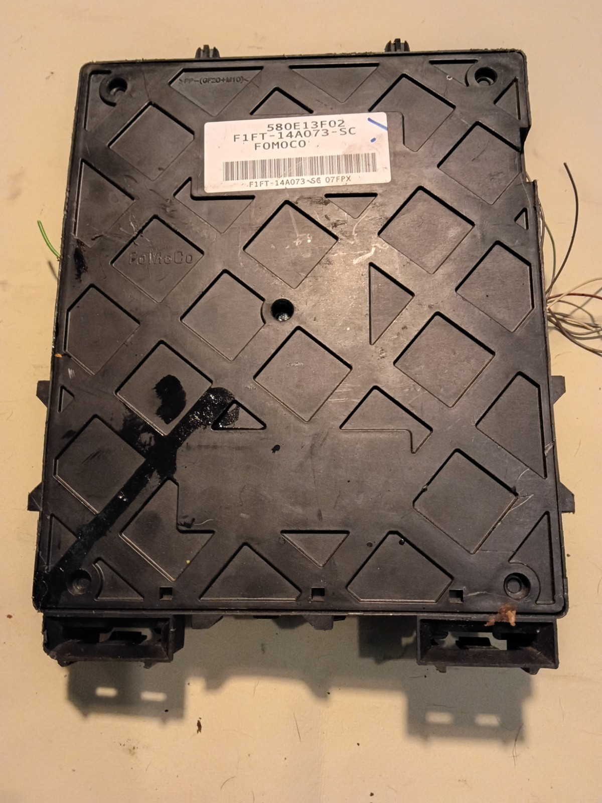 2015 Ford Escape BCM Body Control Module F1FT-14A073-SC