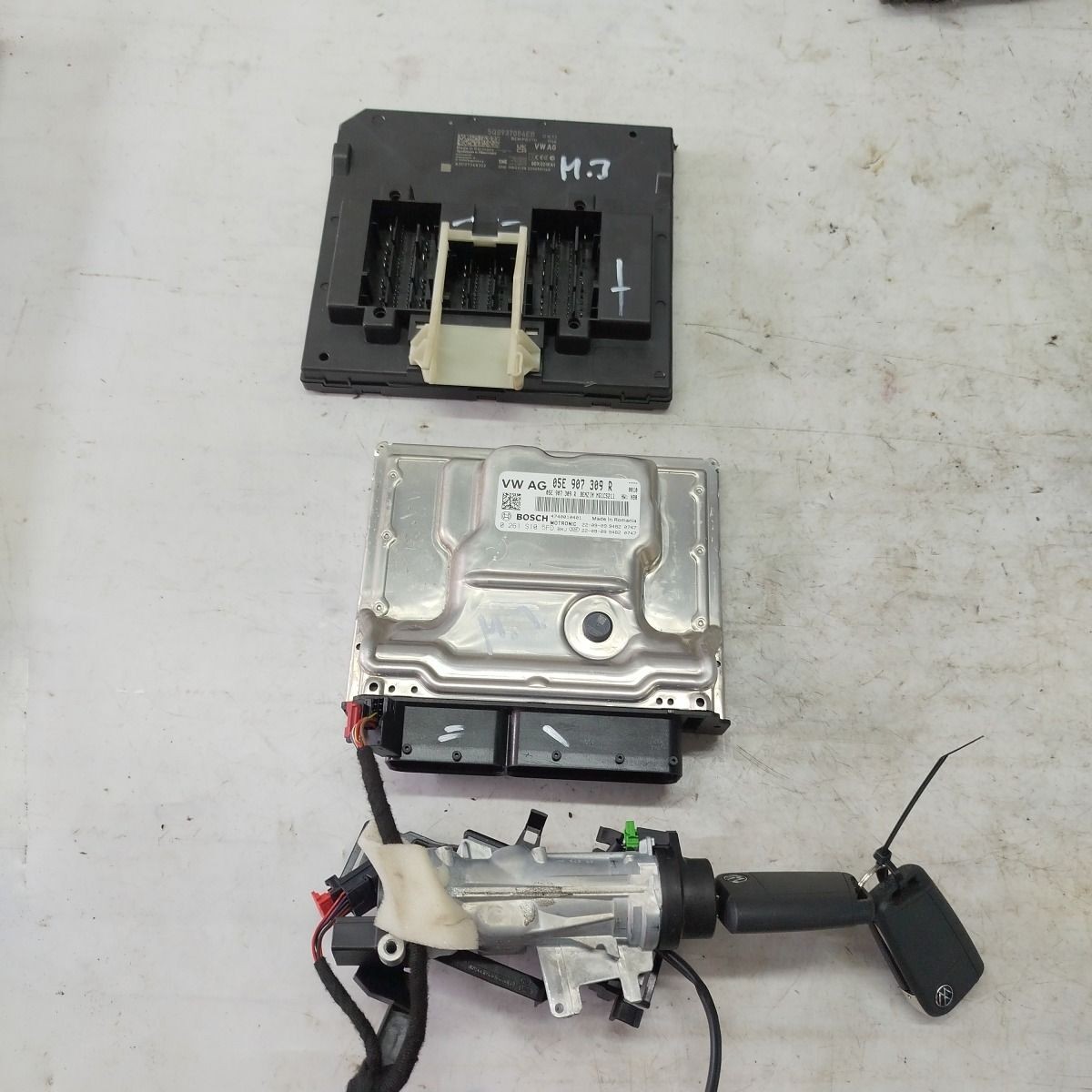 2022-2025 VOLKSWAGEN T-ROC MK1 Engine ECU Kit 05E907309R