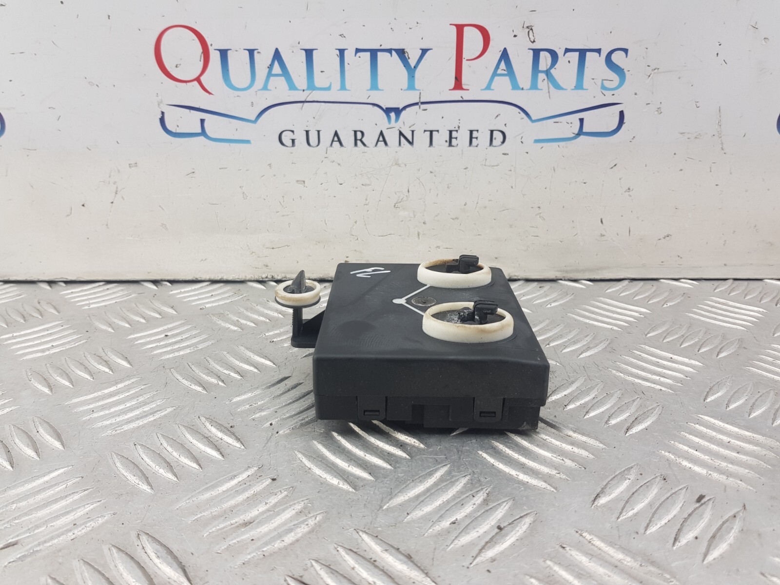 AUDI A6 DOOR CONTROL MODULE UNIT FRONT LEFT PASSENGER SIDE 4G8959792A 2011