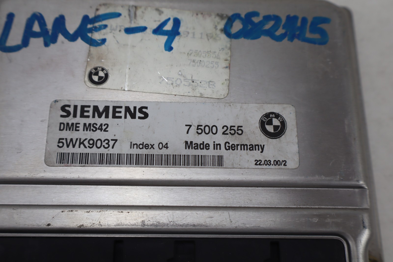 1999-2000 BMW 323i Engine Computer Control Module Unit ECU ECM 7500255 OEM