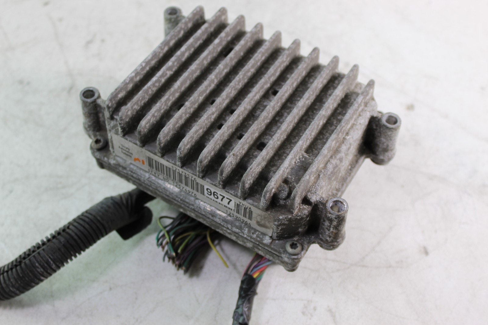 2003-2006 GMC Envoy 4.2L Engine Computer Control Unit OEM 12573576