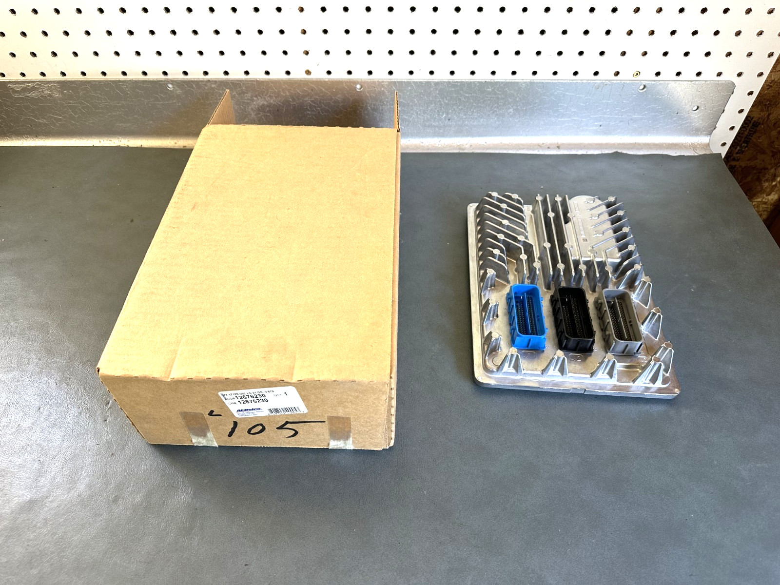 GM OEM NOS 12676230 Engine Control ECM Module 2014-2016 Chevrolet Corvette 6.2L