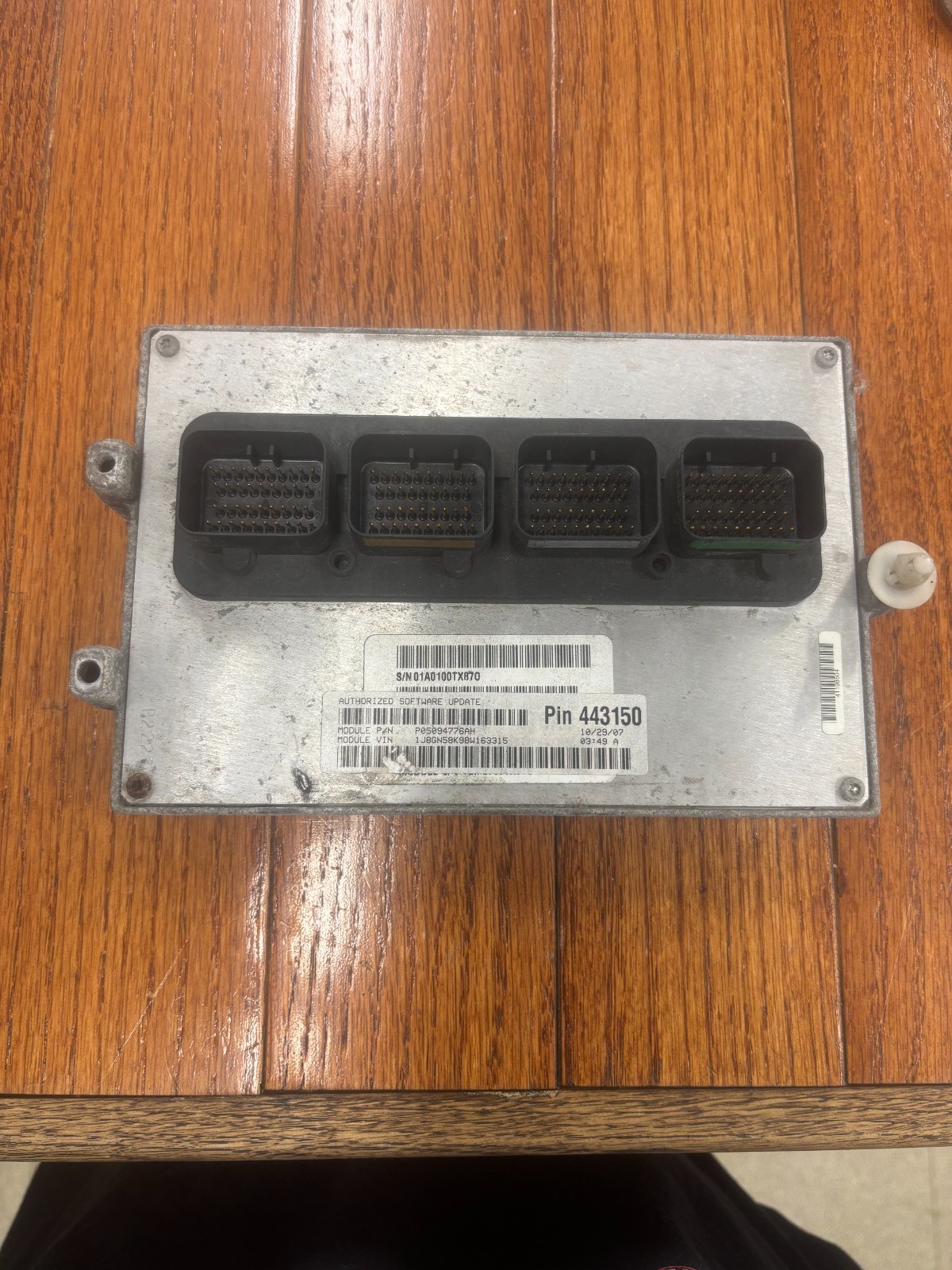 2008 Jeep Liberty 3.7L ECM ECU PCM 05094776AH OEM
