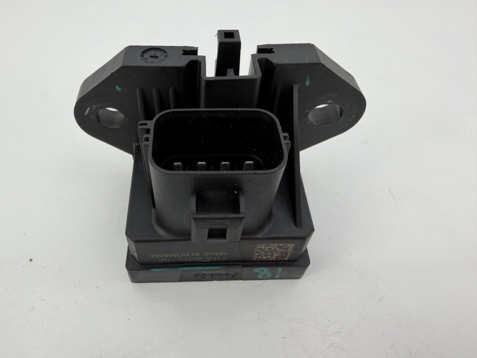 2014 FORD FOCUS MK3 FUEL PUMP CONTROL MODULE F1FA-9D370-GA