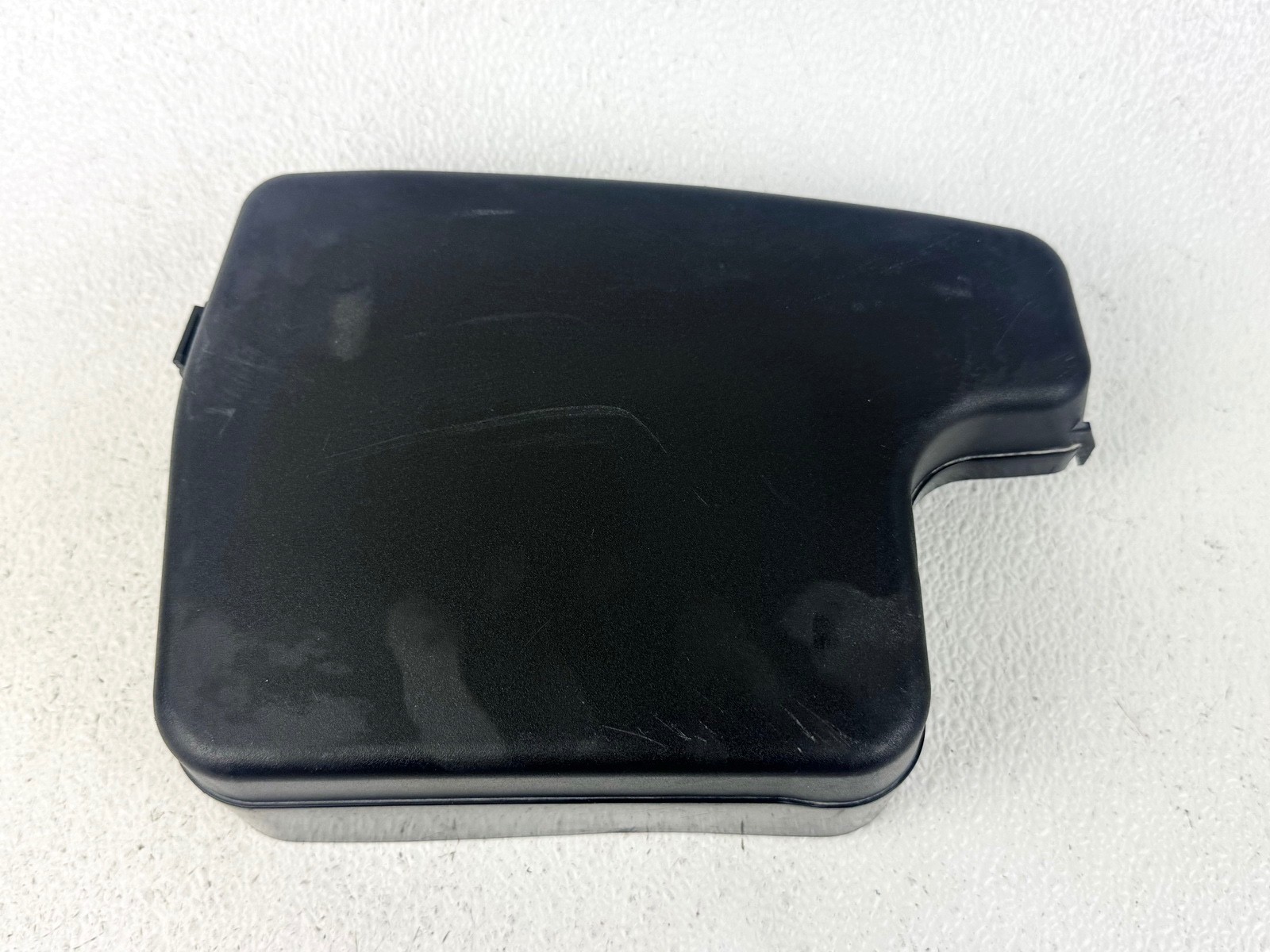 16-23 MAZDA CX-9 CX9 ENGINE AUXILIARY DRIVE BOX FUSE UPPER LID PANEL COVER OEM