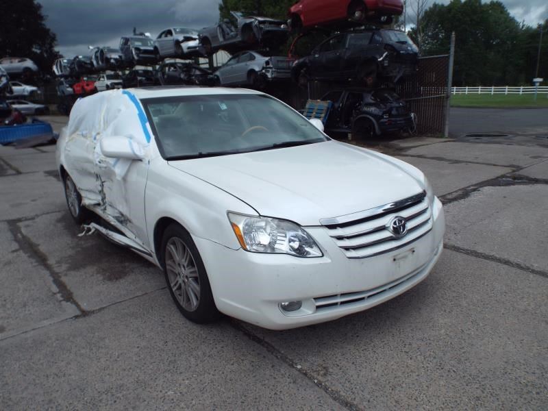 Chassis ECM Network Gateway Right Hand Dash Fits 07 AVALON 251638