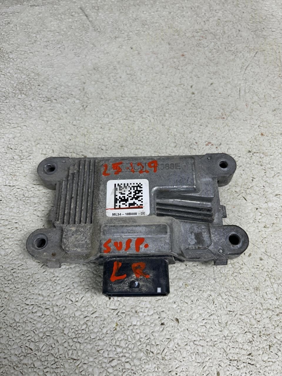 2023 FORD EXPEDITION Suspension Control Module OEM Part Number ML3418B008DE