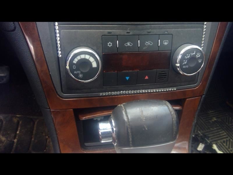 Engine ECM Electronic Control Module Behind Fan Shroud Fits 07 ACADIA 1066137