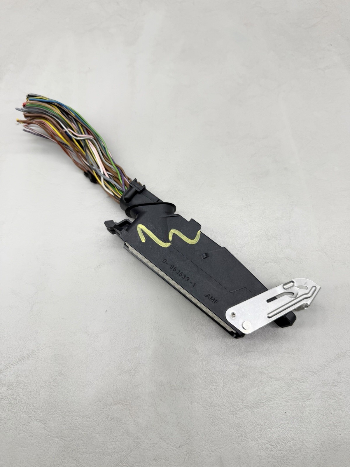 97-03 Mercedes CLK430 Convertible Roof Top Control Module Wiring Harness Plug