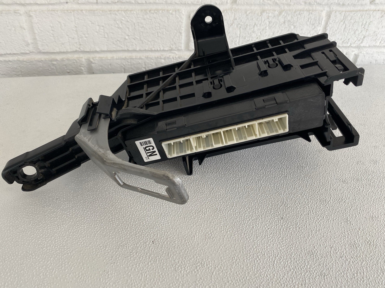 2016-2017 SUBARU IMPREZA CONTROL MODULE UNIT OEM 88283FJ100