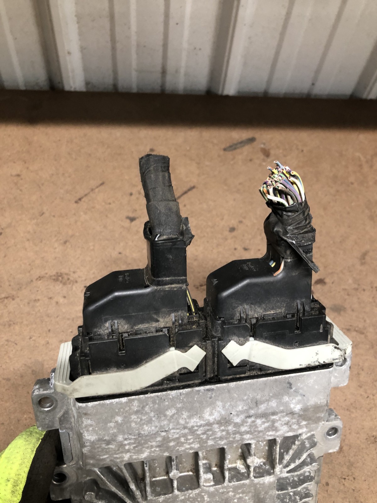 2016-2019 Ford Explorer Engine Control Module ECM ECU PCM GB5A-12A650-BZA Plugs