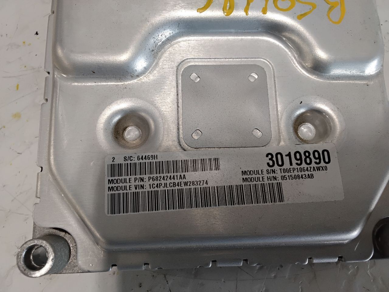 Engine ECM Electronic Control Module 2.4L Fits 14 CHEROKEE 3613833