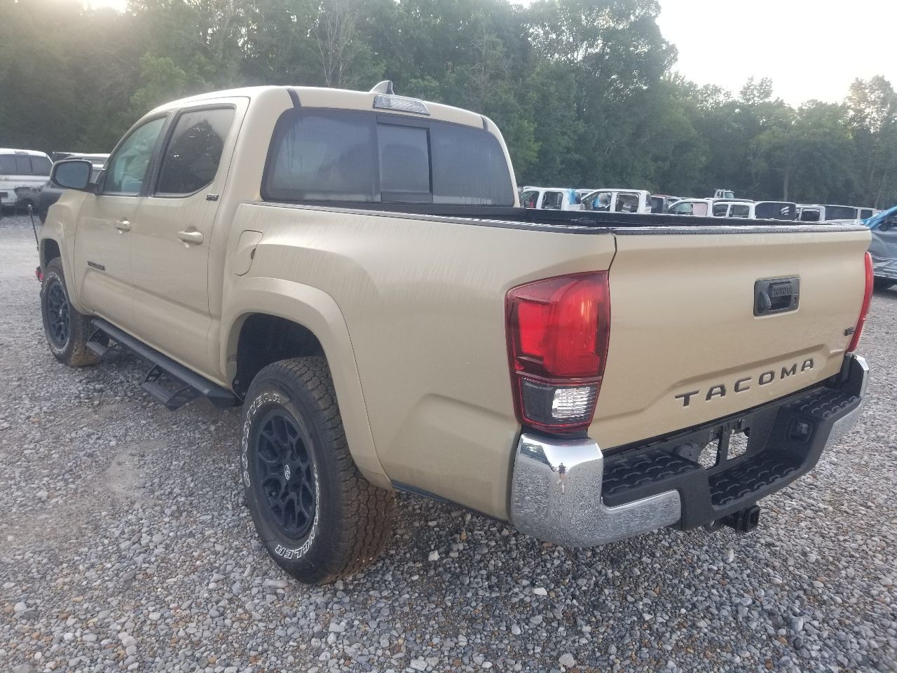 20 TOYOTA TACOMA SR5 4X2 3.5L MULTIPLEX BODY CONTROL MOD 8922104070 OEM