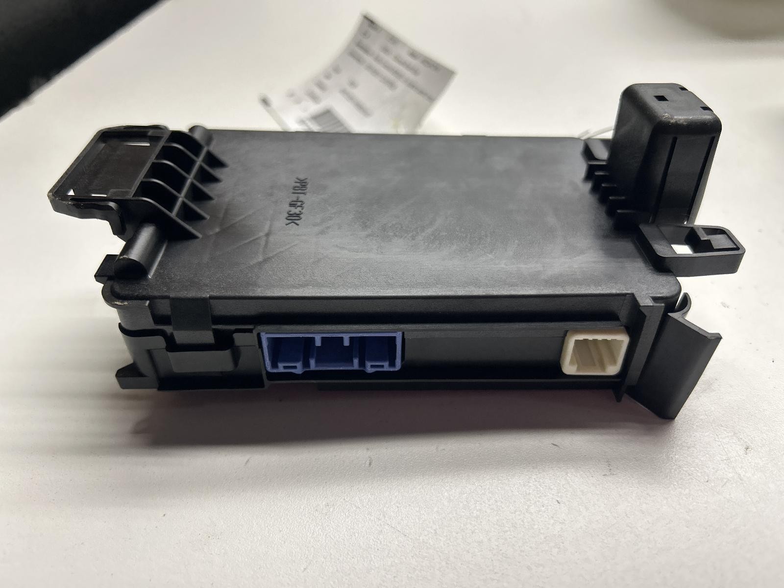 2016-2023 Mazda CX-9 Body Control Module, 2.5L, Black, 20k Miles, ID TK52 675YOH