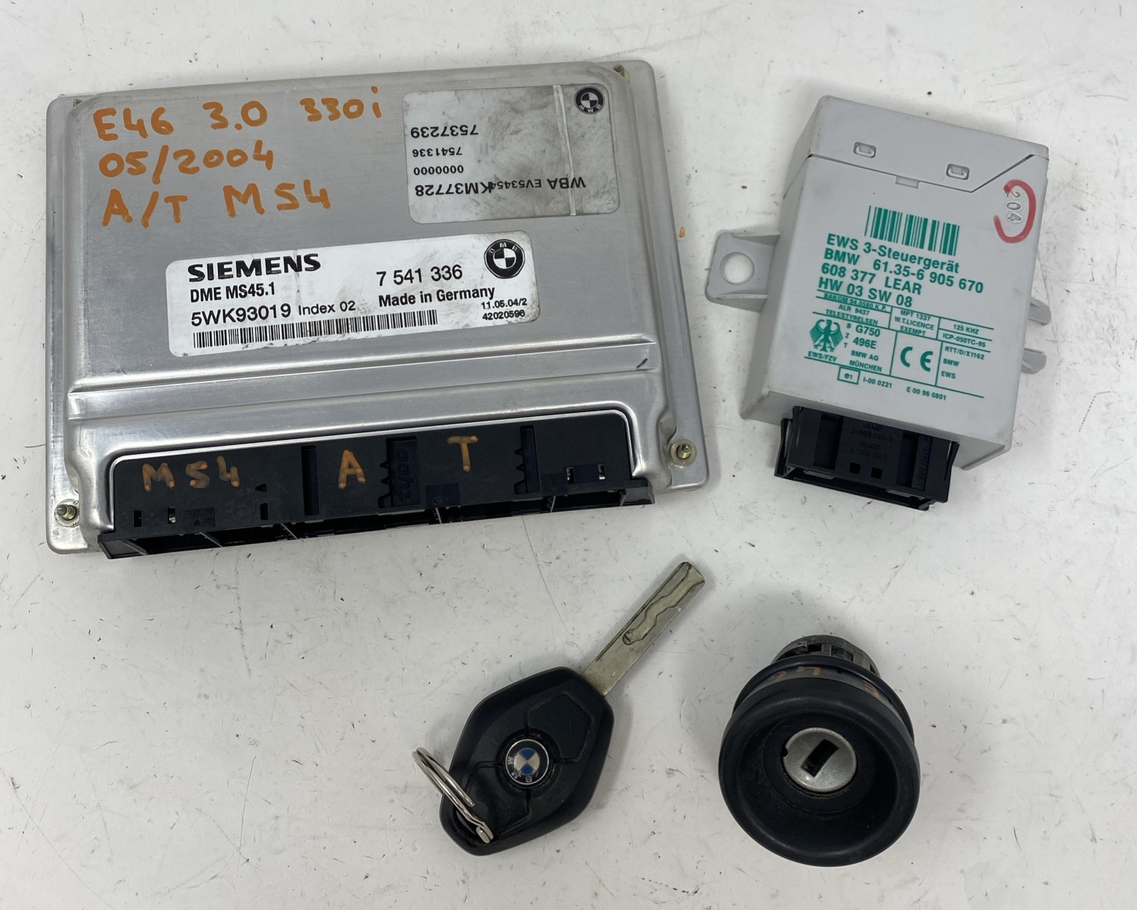 BMW E46 330i A/T M54 ENGINE CONTROL MODULE DME ECU EWS IGNITION KEY LOCK 7541336