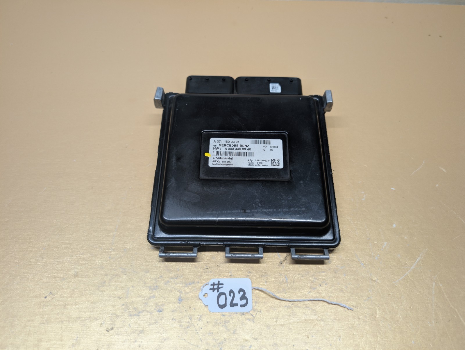 2012-2015 MERCEDES W204 C250 ECU Engine Control Module A2711500391 (OEM) #O23