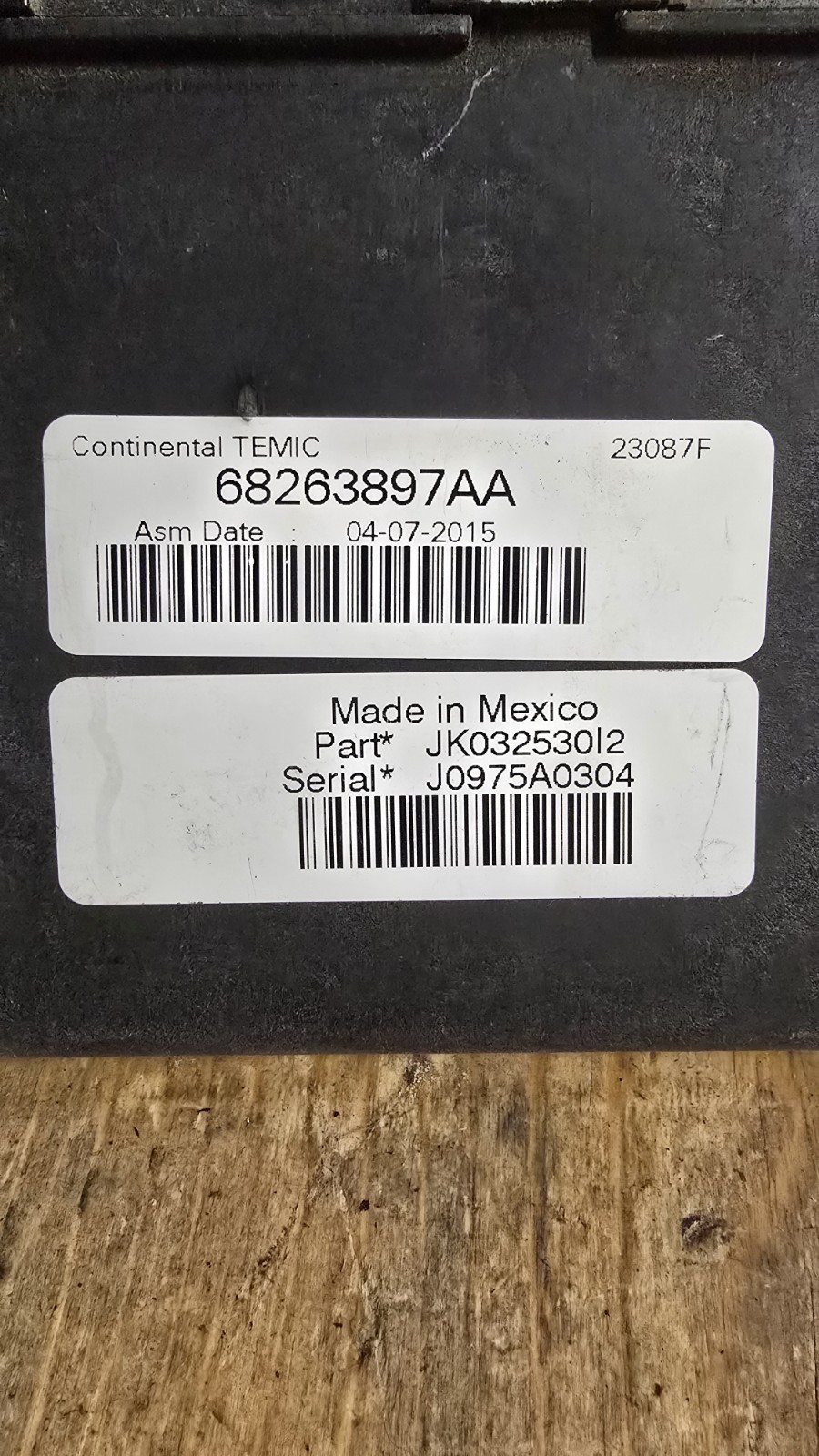 2015 Jeep Wrangler JK Totally Integrated Power Module Fuse Box TIPM 68263897AA