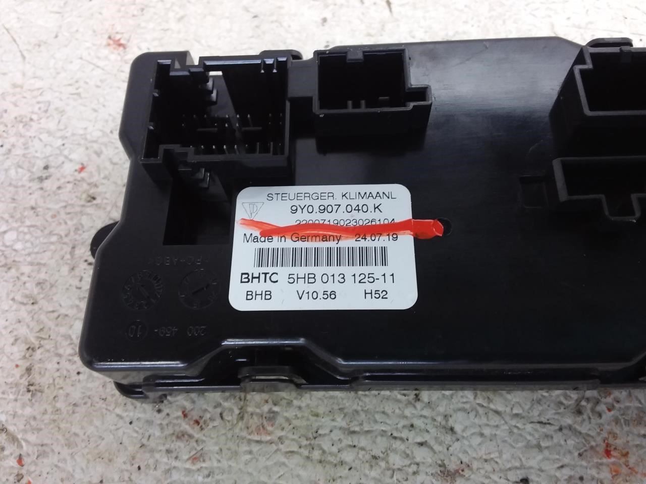 2020 PORSCHE CAYENNE HVAC Control Module OEM Part Number 9Y0907040K