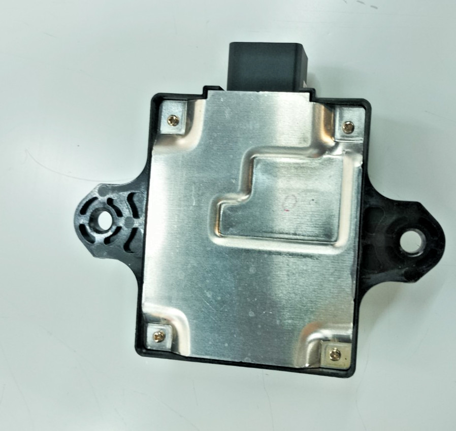 2015 Hyundai Genesis OEM Fuel Pump Control Module ECU Unit 33040-B1000
