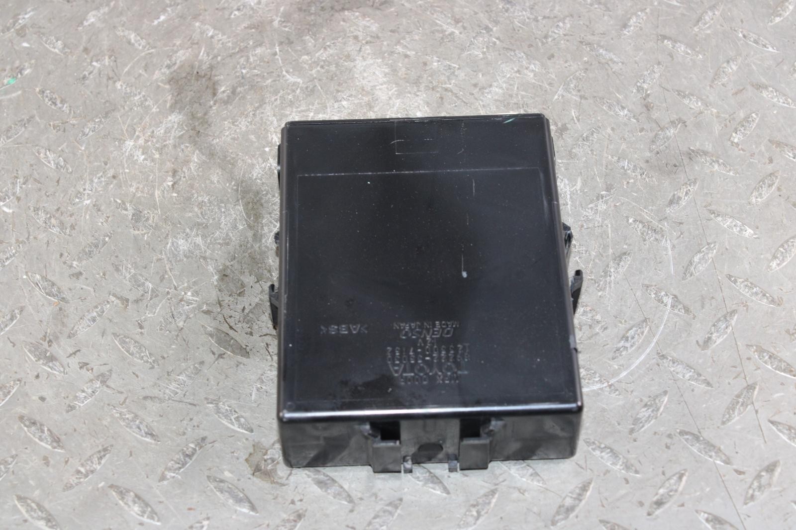 10-24 4 Runner Electronic Multiplex Network MPX Door Control Module Unit OEM WTY