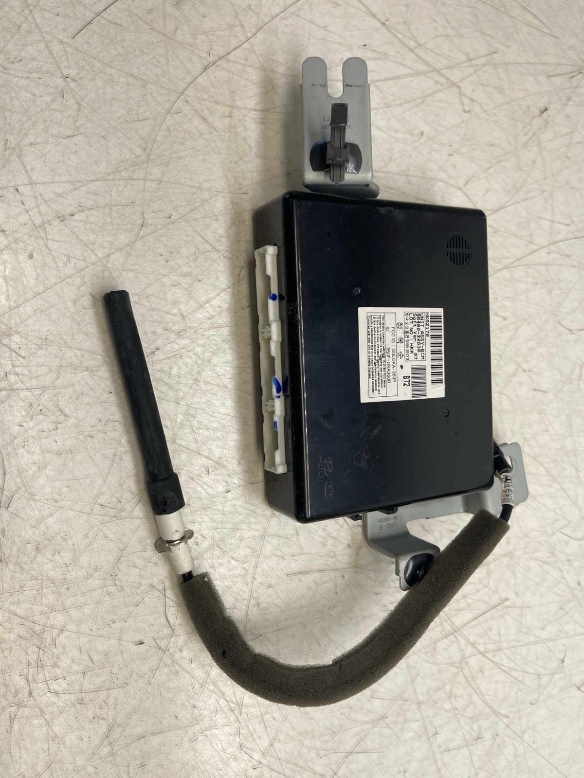 2011 2012 2013 Hyundai Elantra Body Control Module BCM 95400-3X830