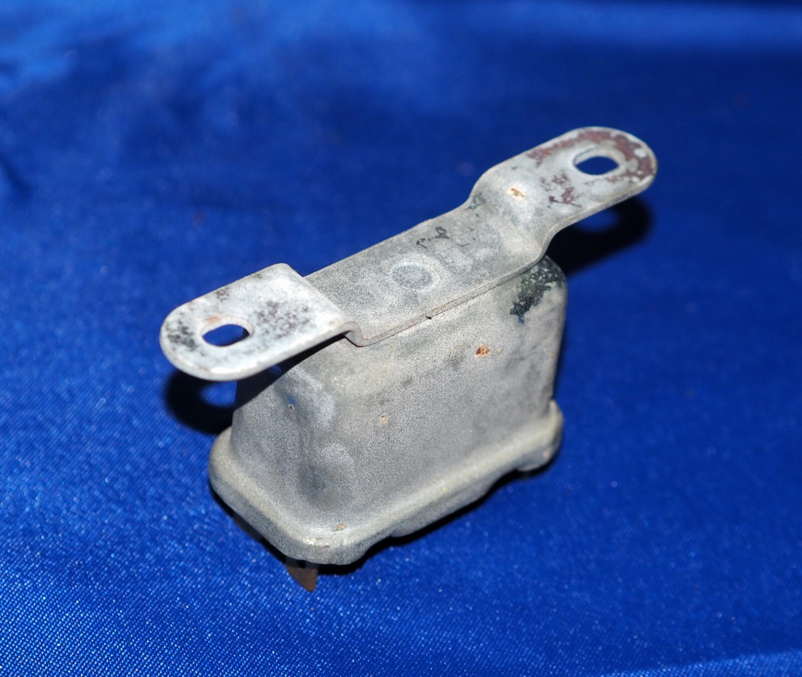 1977-1980 Rolls Royce Silver Shadow Wraith Bentley T2 Lucas 6RA 33307D Relay OEM