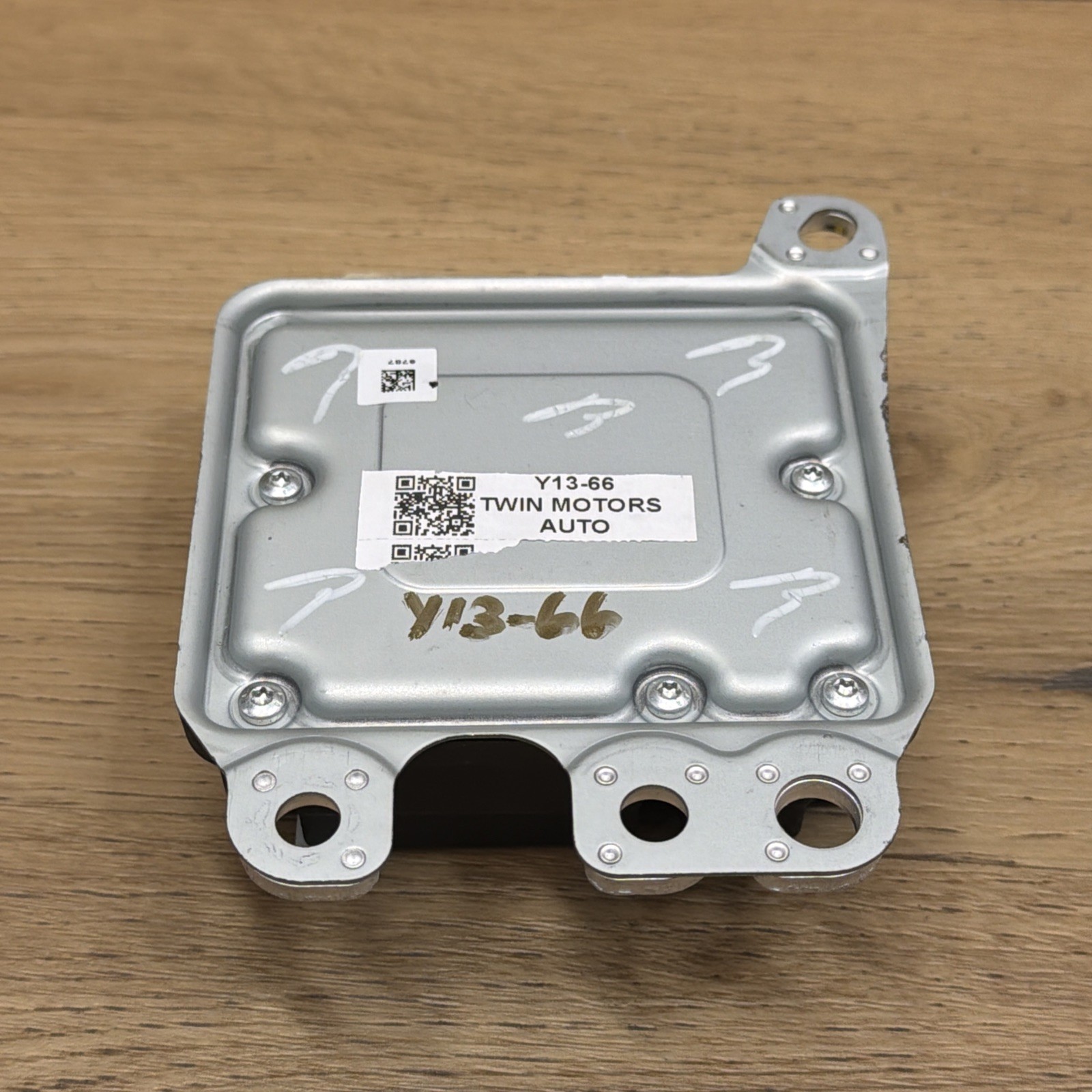 🟢🟢2014-2019 Infiniti Q50 98820 6HE0A CLEAR CONTROL MODULE SRS🟢🟢