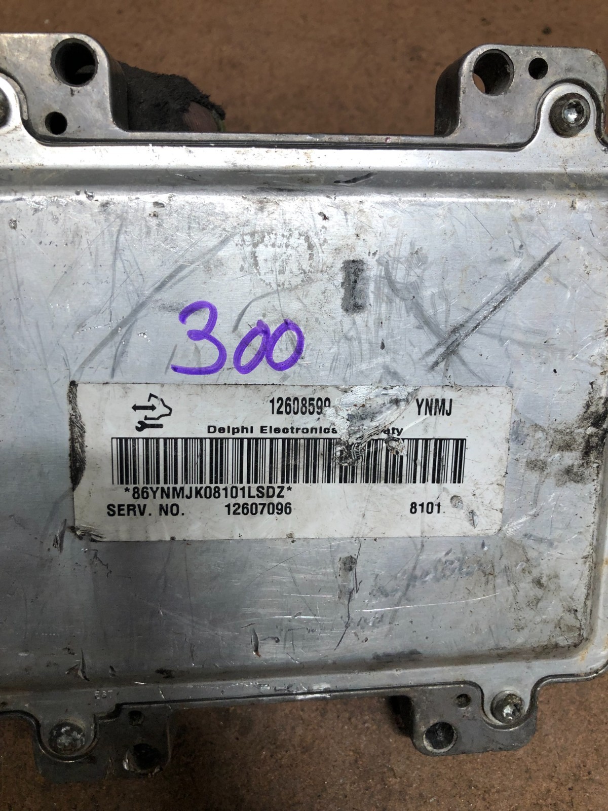 Damage Gm Chevy Engine Control Module Ecm Computer 12608599 12607096 Ynmj