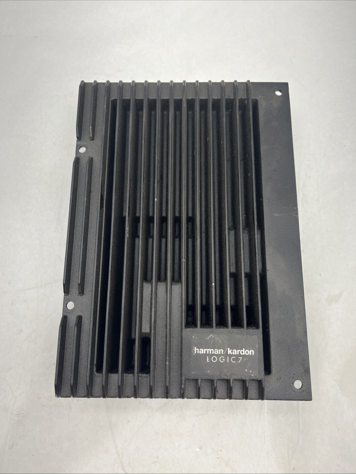 Factory OEM Harman Kardon Logic7 Radio Amp Amplifier for 05-11 Range Rover Sport