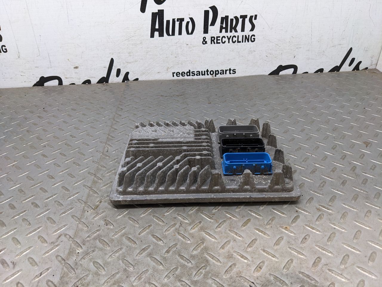SILVRDO15 2014 Engine ECM 1154639