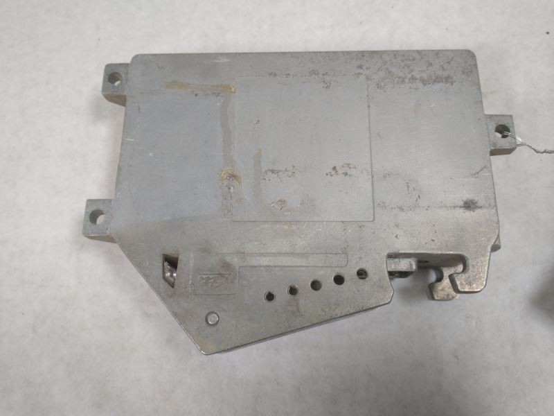 Chassis ECM ABS Left Hand Rear Engine Compartment Fits 93-95 VOLVO 850 28142