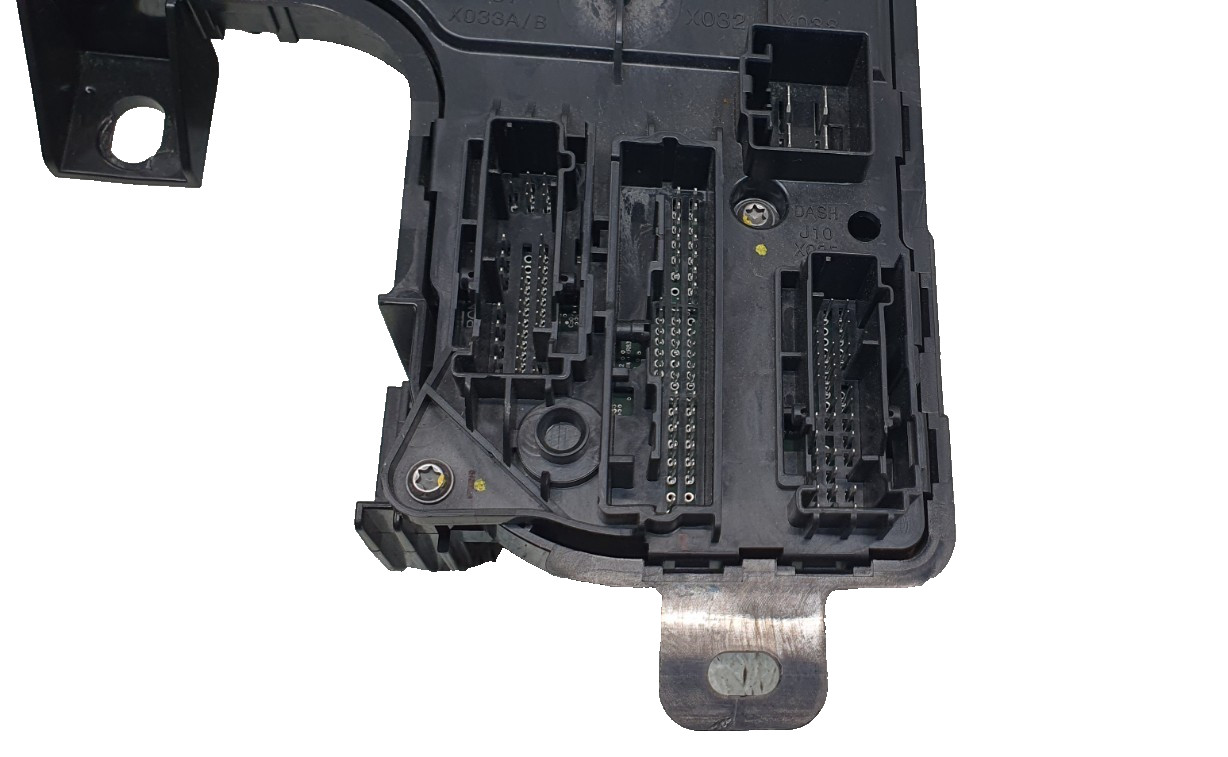 ✅ TESLA MODEL Y LEFT LOW VOLTAGE CONTROL MODULE 2020-2025 1657648-02-A OEM