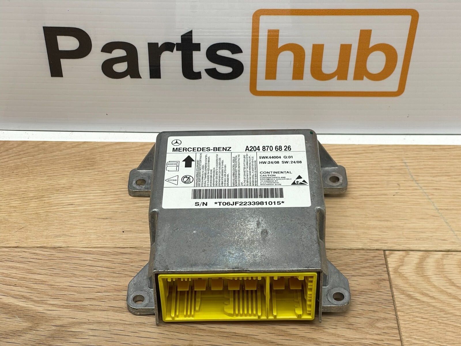 2009 Mercedes-Benz C63 AMG W204 SRS Control Unit A2048706826 *NO CRASH DATA*