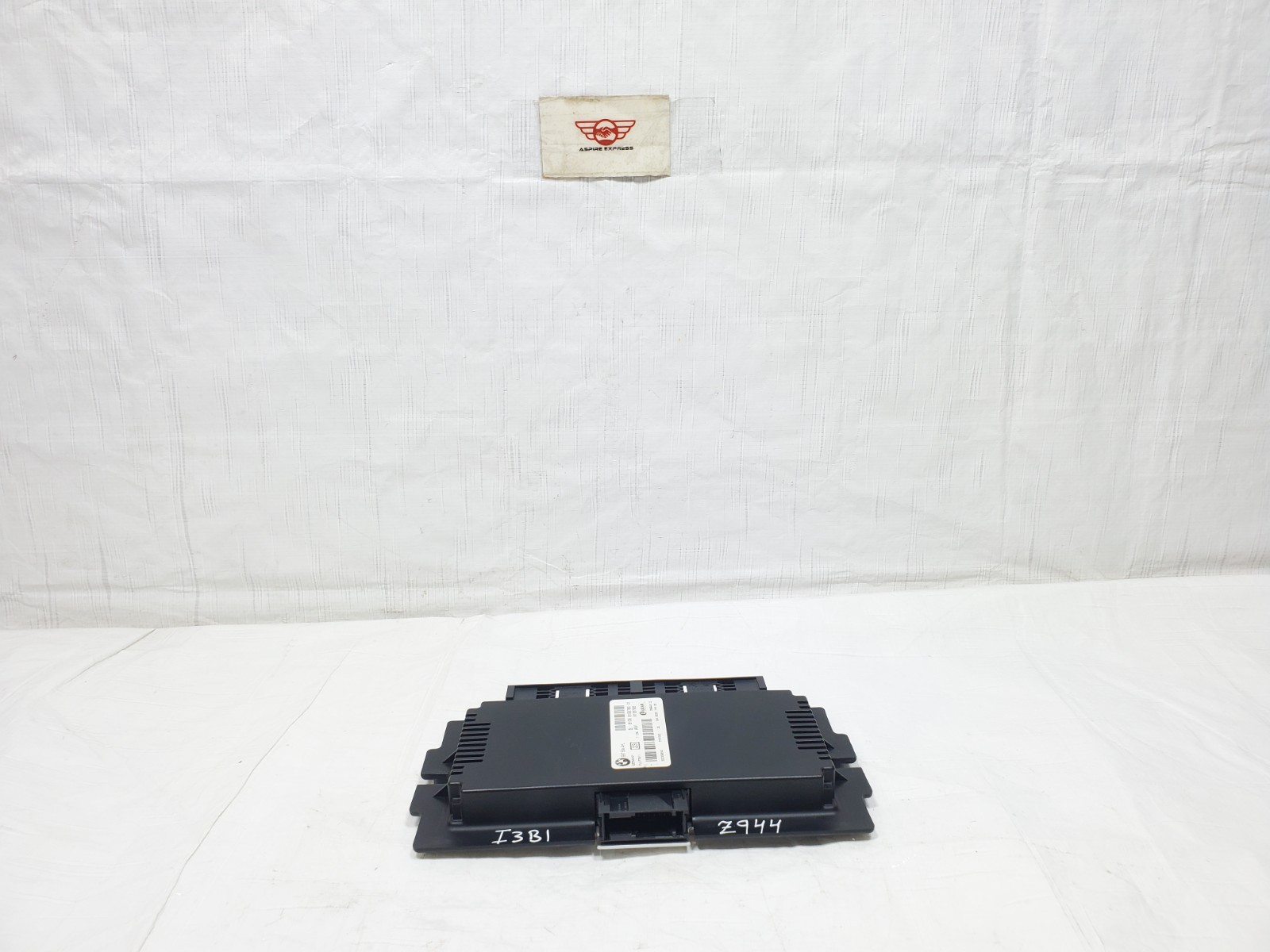 2007-2013 BMW 335i AHL Footwell Light Body Control Module Unit OEM 61359153780