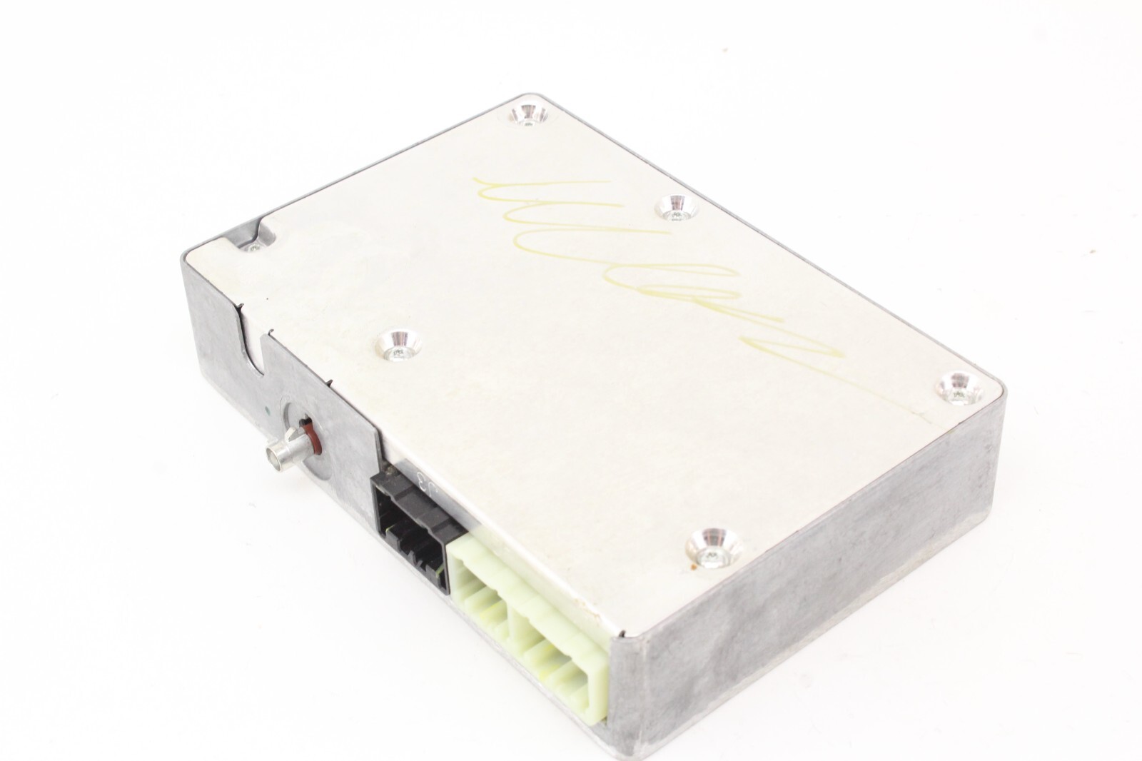 13-16 GMC Acadia Communication Computer Control Module Silver OEM 22782105