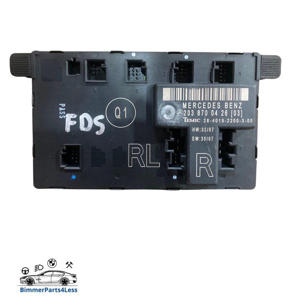 Mercedes Benz CLS CL203 Front Right door control ECU A2038700426