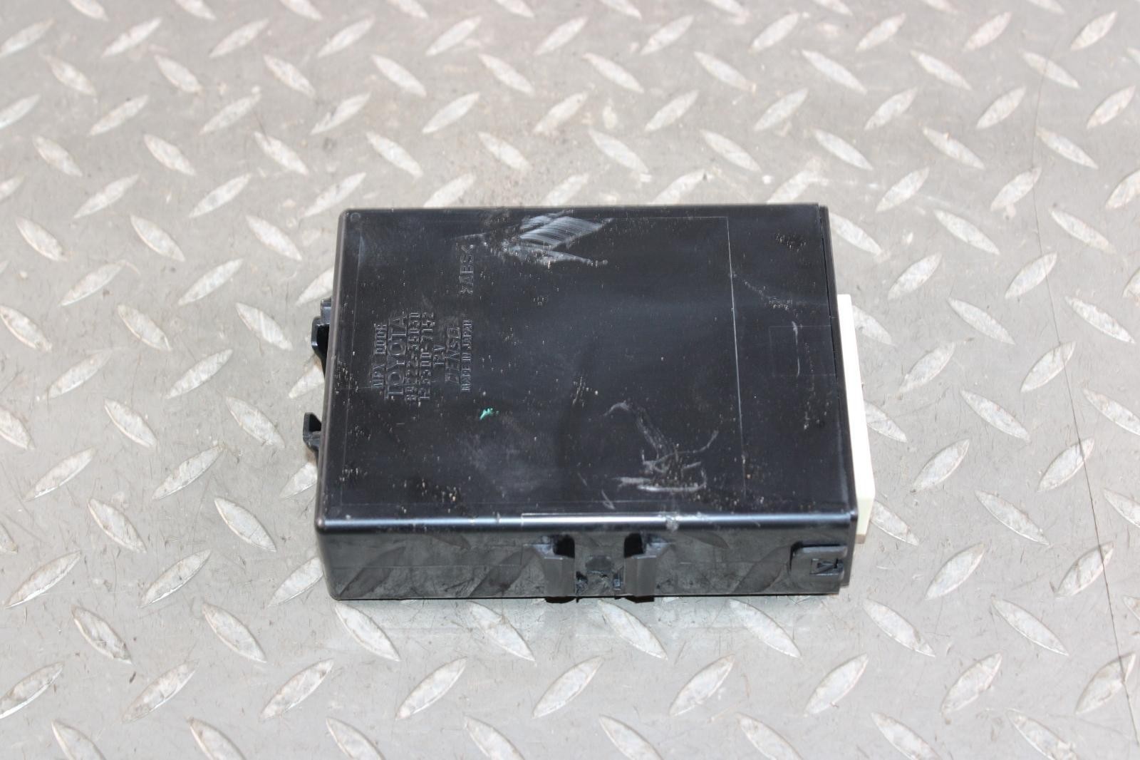 10-24 4 Runner Electronic Multiplex Door Control Module Computer OEM Factory WTY