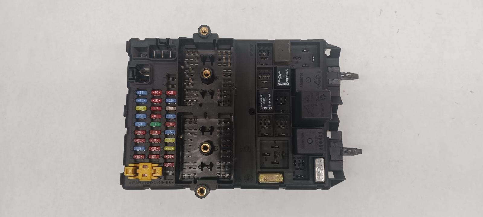 ’04 JEEP GRAND CHEROKEE Body Control module BCM OEM 1 Year Wnty!