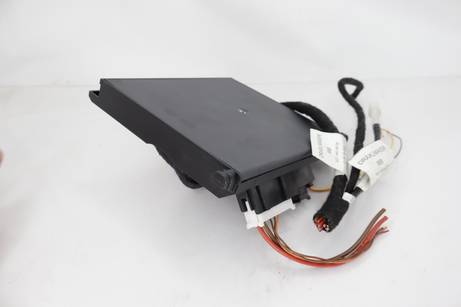 2007-2013 Mercedes-Benz S550 W221 Front Left Seat Control Module 2218707393 OEM