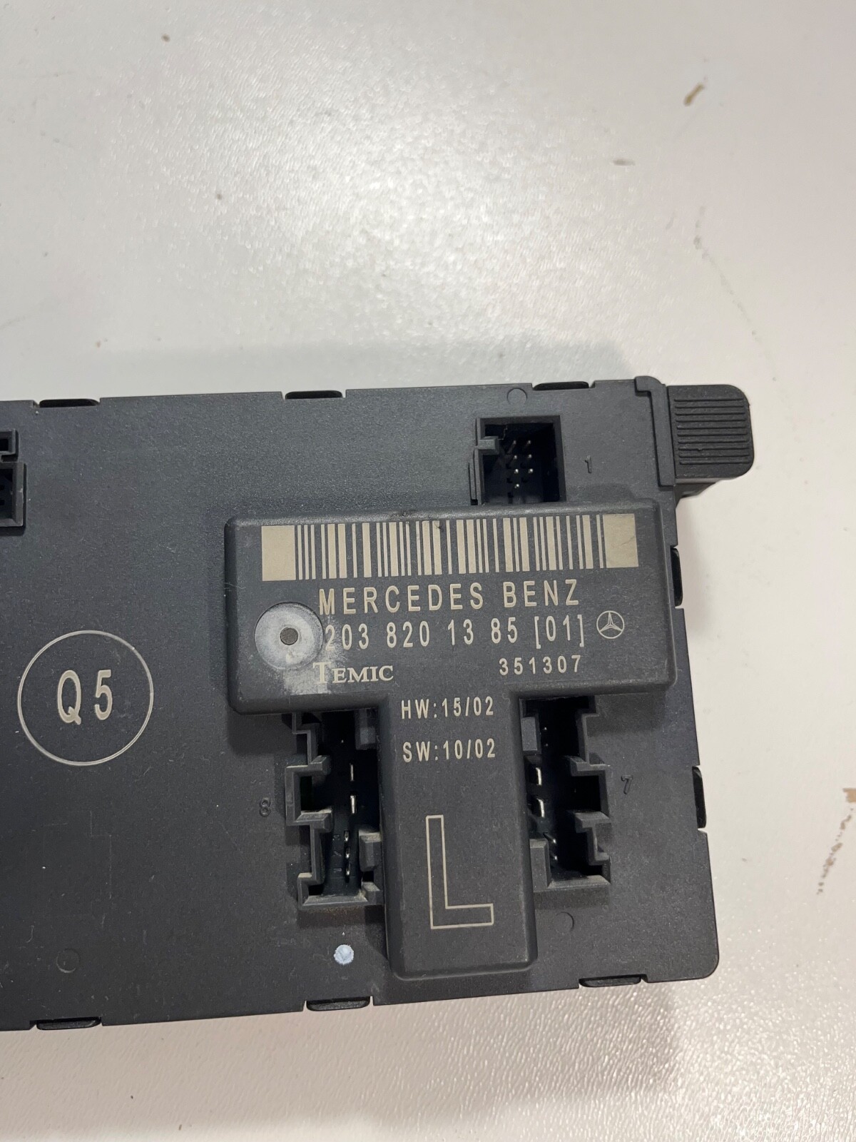 MERCEDES C Door Control Module Unit Front Left C Class W203 OEM A 2038201385