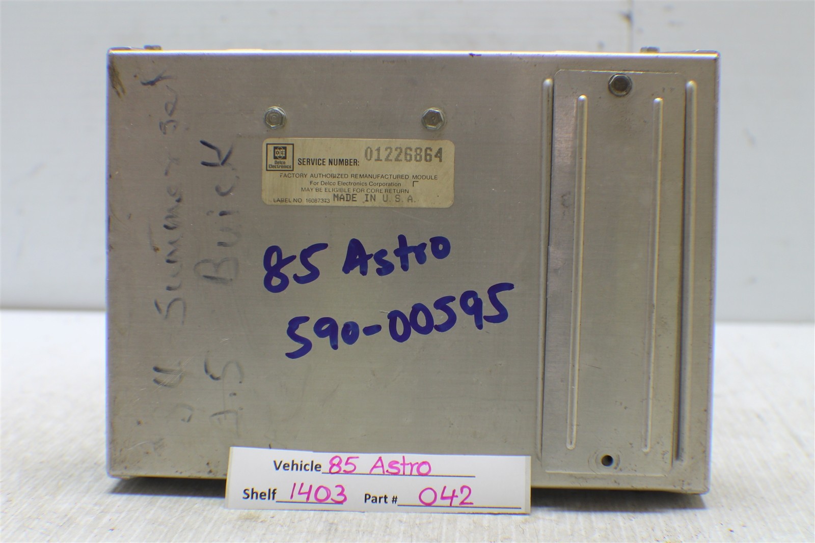 1985-1986 Chevrolet Astro Engine Control Unit ECU 1226864 Module 42 1403