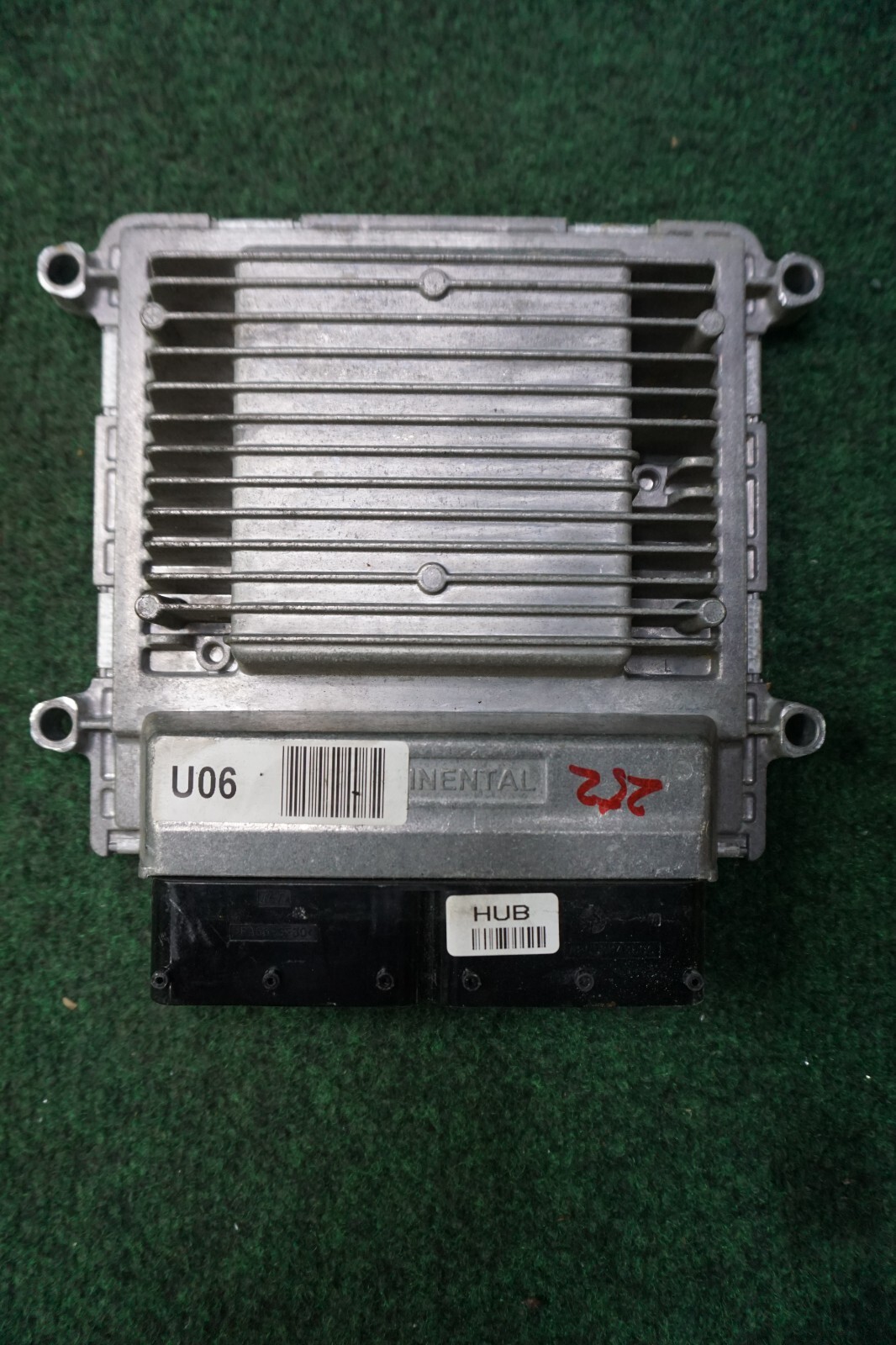 2013 HYUNDAI ELANTRA 1.8L Engine Computer Control Module OEM ECM 391002EJB3