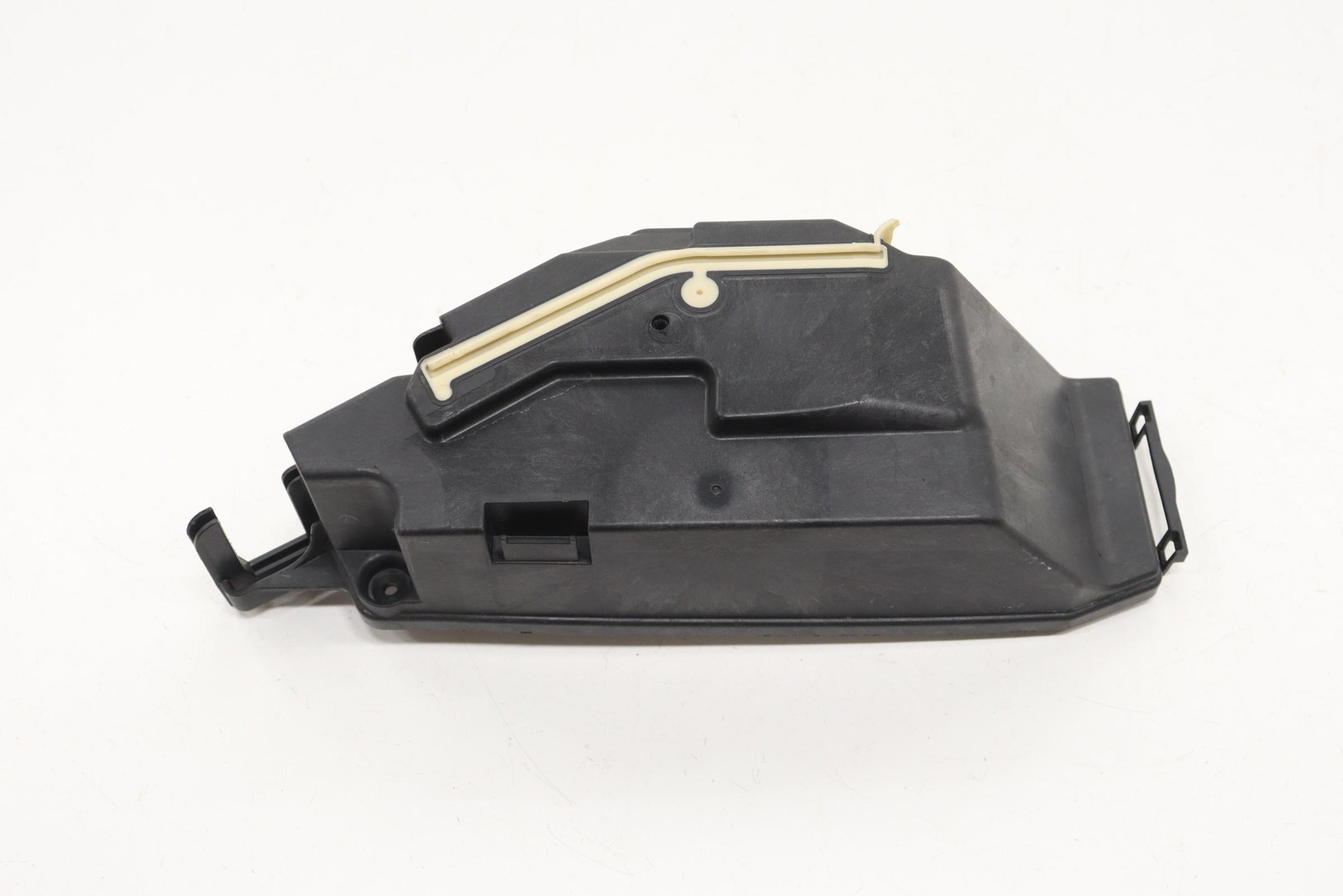 2019 – 2023 BMW X2 F39 ENGINE CONTROL MODULE ECU ECM COVER OEM 12908581751