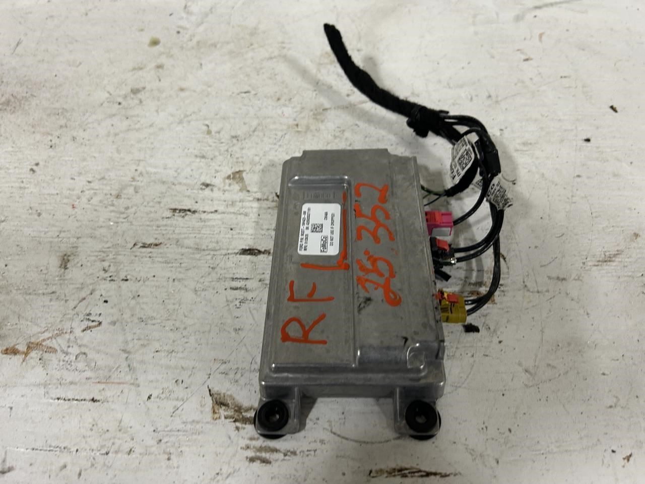 2025 FORD BRONCO Camera Control Module OEM Part Number M2DT19H423AM