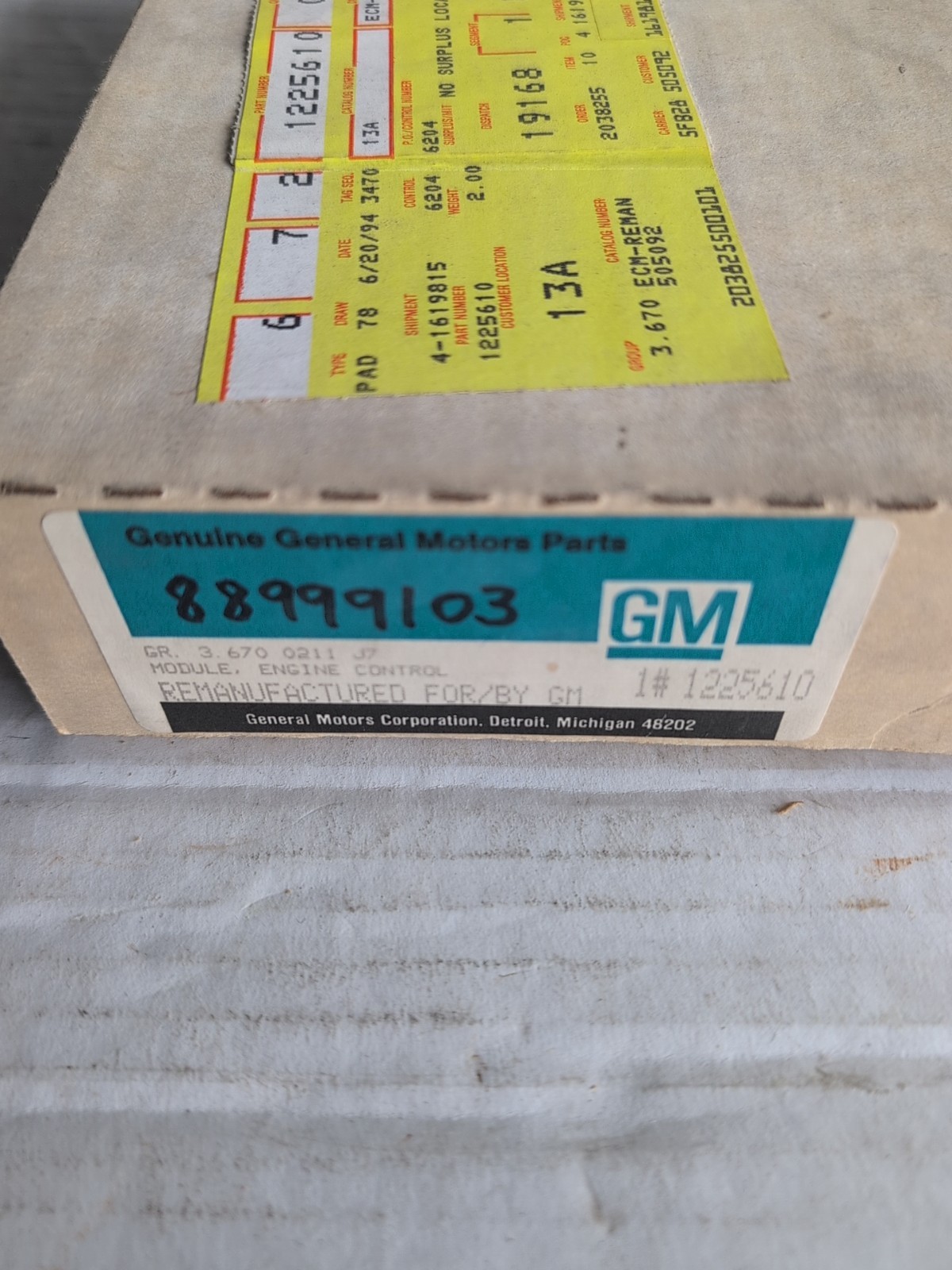 New Genuine GM Chevy Camaro or Pontiac Firebird 1982 pcm ecu ecm 1225610