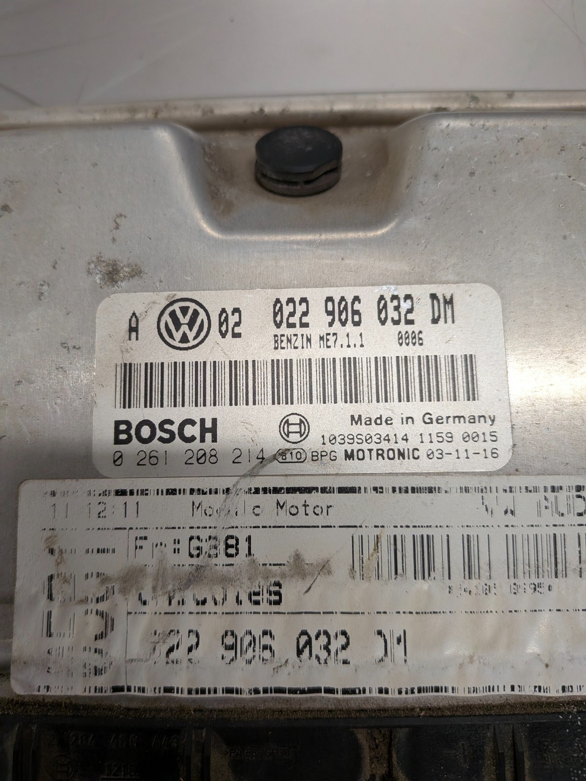 ECU 04 vw golf mk4 24v vr6